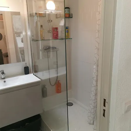 Appartement Port T2 Confort Clim Parking